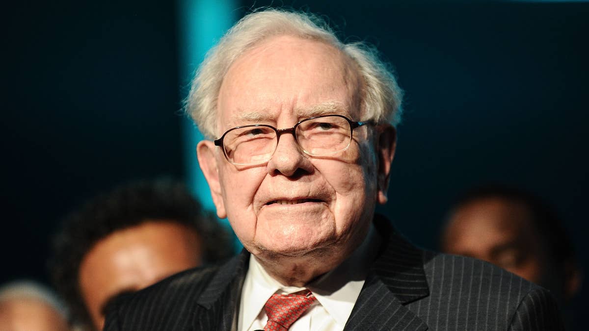 Warren Buffett sends blunt message on mortgages, home financing Warren Buffett sends blunt message on mortgages, home financing
