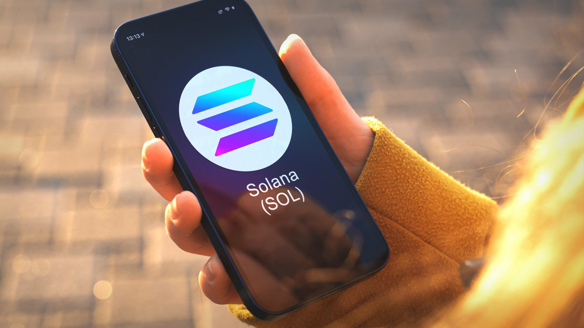 Solana attracts tokenized equities as Galaxy enables DeFi lending Solana attracts tokenized equities as Galaxy enables DeFi lending