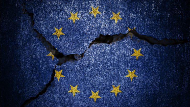 EU Might Make Bitcoin Illegal, XRP and RLUSD Aim to Replace SWIFT, and More — Week in Review EU Might Make Bitcoin Illegal, XRP and RLUSD Aim to Replace SWIFT, and More — Week in Review