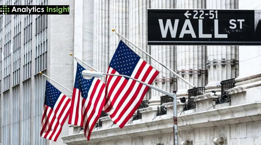 S&P 500 & NASDAQ Slide, Gold Hits Record as Trump’s Greenland Tariff Threat Spooks Markets S&P 500 & NASDAQ Slide, Gold Hits Record as Trump’s Greenland Tariff Threat Spooks Markets