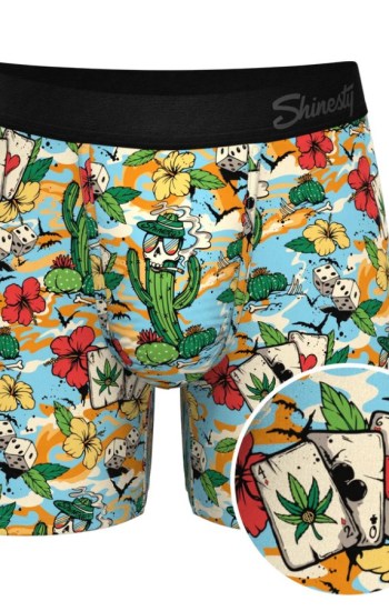 The Desert Oasis Boxer w/Fly The Desert Oasis Boxer w/Fly