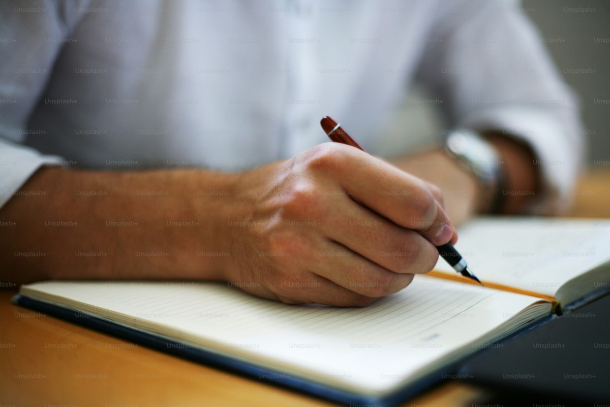 10 Questions to Ask Before Signing a Book Deal 10 Questions to Ask Before Signing a Book Deal