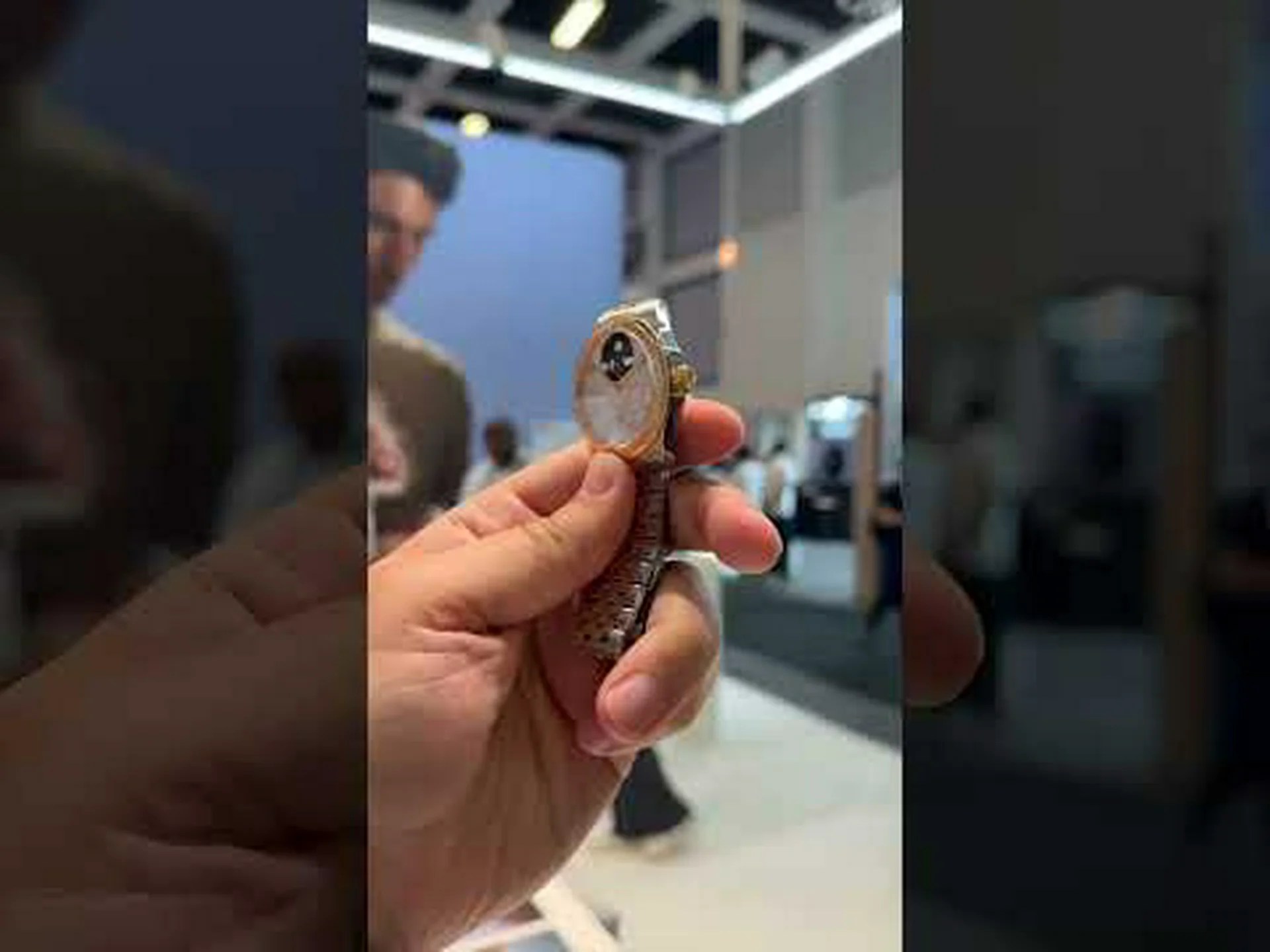 Withings ScanWatch Nova Brilliant Edition には新しいケース サイズが付属しています Withings ScanWatch Nova Brilliant Edition には新しいケース サイズが付属しています