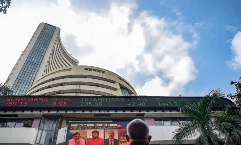 GIFT Nifty futures down 60 points; markets to open on a cautious note GIFT Nifty futures down 60 points; markets to open on a cautious note