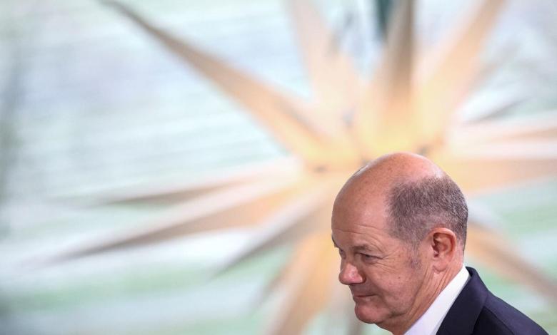 The EU’s two largest economies are facing political uncertainty The EU’s two largest economies are facing political uncertainty