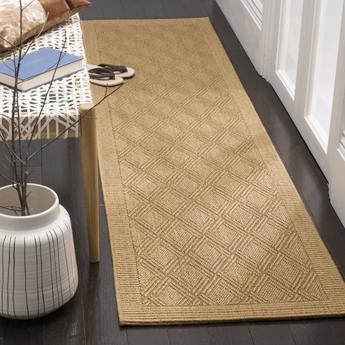 SAFAVIEH Palm Beach Collection Runner Rug - 2' x 8' Maize Sisal & Jute Design Ideal for High Tra, 1개