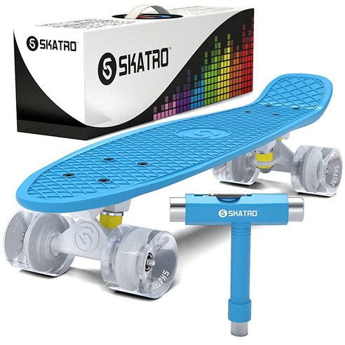 Skatro - 미니 크루저 스케이트보드. 55.9 x 15.2cm(22 6인치) 레트로 스타일 플라스틱 보드 완제품 제공. 모델: 블랙 팬서, SuperNova
