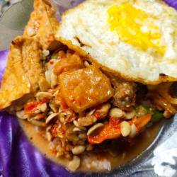 Resep Sambal Tumpang: Cita Rasa Khas yang Menggugah Selera Resep Sambal Tumpang: Cita Rasa Khas yang Menggugah Selera