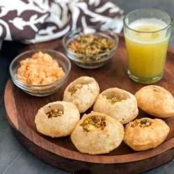 Resep Pani Puri: Kuliner India yang Menggugah Selera Resep Pani Puri: Kuliner India yang Menggugah Selera