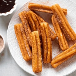 Resep Churros Renyah Tahan Lama: Rahasia Nikmat dan Krispi Resep Churros Renyah Tahan Lama: Rahasia Nikmat dan Krispi
