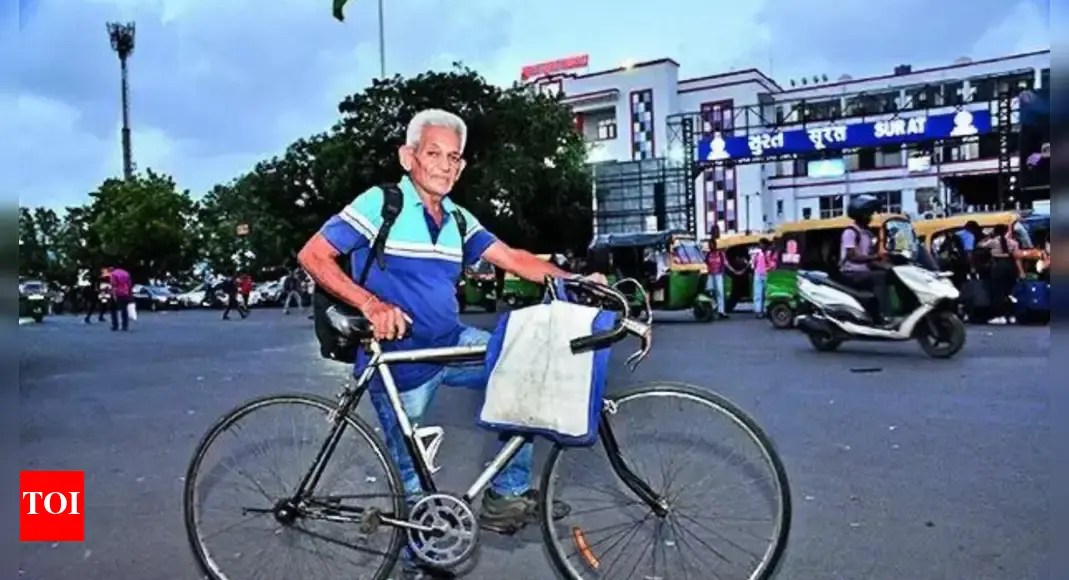 70-year-old Surat tycoon shunts fleet of cars, pedals 40km daily on 3-decade-old cycle | India News 70-year-old Surat tycoon shunts fleet of cars, pedals 40km daily on 3-decade-old cycle | India News