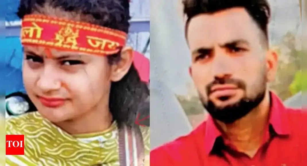 Delhi horror: Father recounts gut-wrenching scene as burqa-clad stalker pushes daughter to death; says ‘I tried to save her but he shoved me’ | Delhi News Delhi horror: Father recounts gut-wrenching scene as burqa-clad stalker pushes daughter to death; says ‘I tried to save her but he shoved me’ | Delhi News