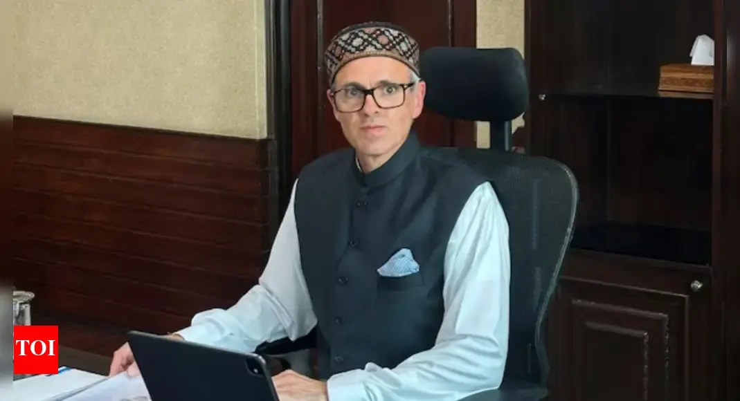 ‘Nothing will happen tomorrow’: Omar Abdullah plays down J&K statehood buzz; CM says, ‘it’s just a gut feeling, hopeful about monsoon session’ | India News ‘Nothing will happen tomorrow’: Omar Abdullah plays down J&K statehood buzz; CM says, ‘it’s just a gut feeling, hopeful about monsoon session’ | India News
