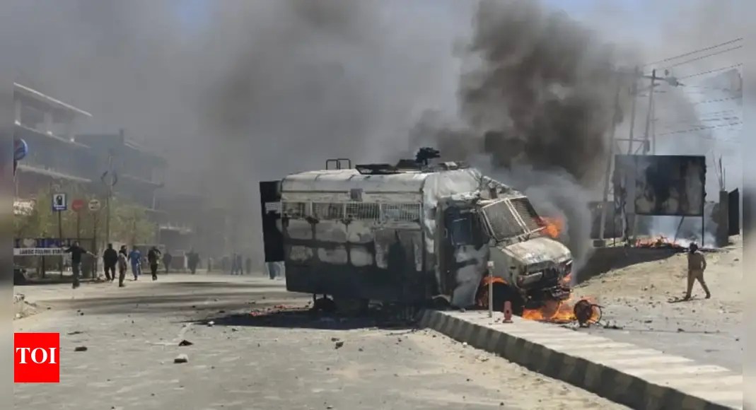 Ladakh violence: LG makes ‘Bangladesh-Nepal’ charge; says attempt was made to burn CRPF personnel | India News Ladakh violence: LG makes ‘Bangladesh-Nepal’ charge; says attempt was made to burn CRPF personnel | India News