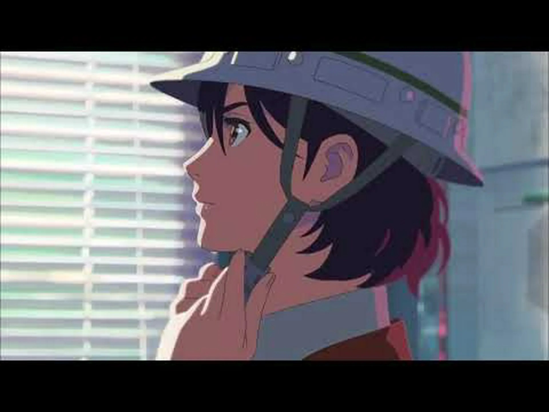 デパートの顧客に階段を上るよう促す広告バナー デパートの顧客に階段を上るよう促す広告バナー