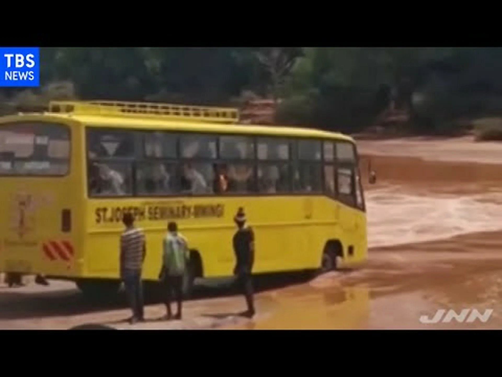 深みからの死 深みからの死