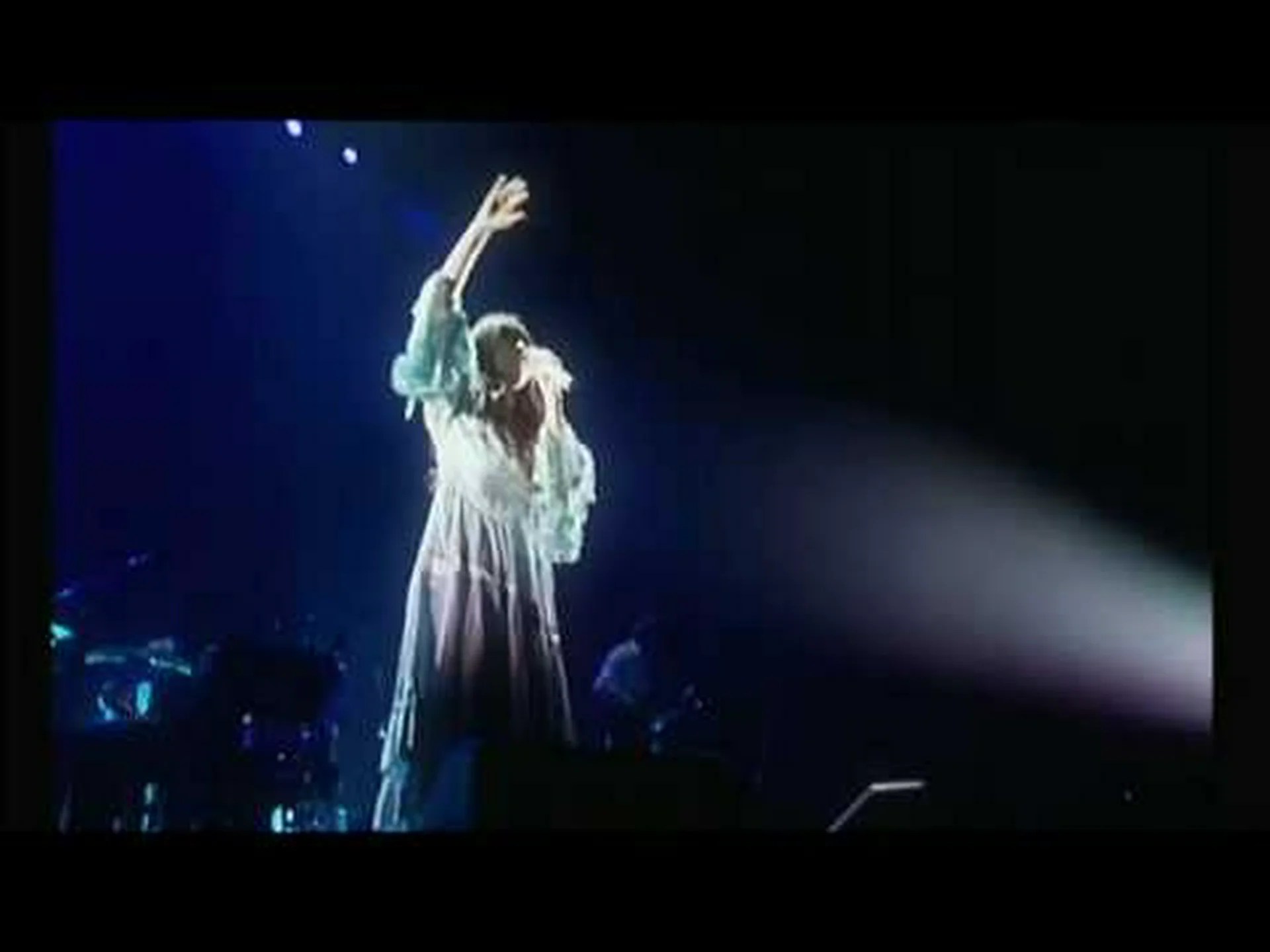 孤独は穏やかな平和のクッションではない 孤独は穏やかな平和のクッションではない