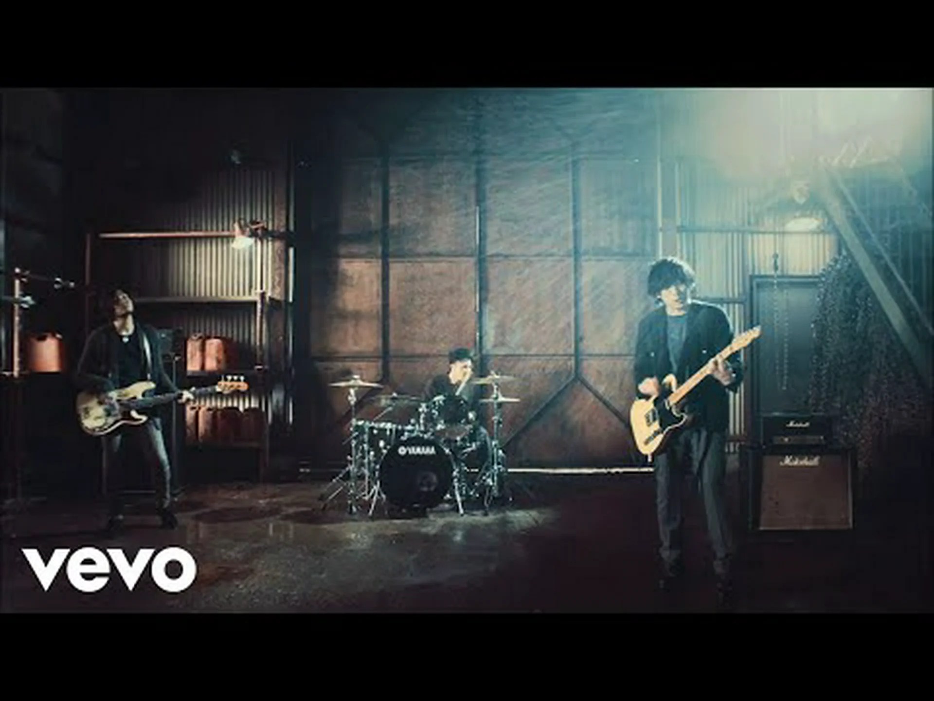 危険なときは瞬きしないでください 危険なときは瞬きしないでください