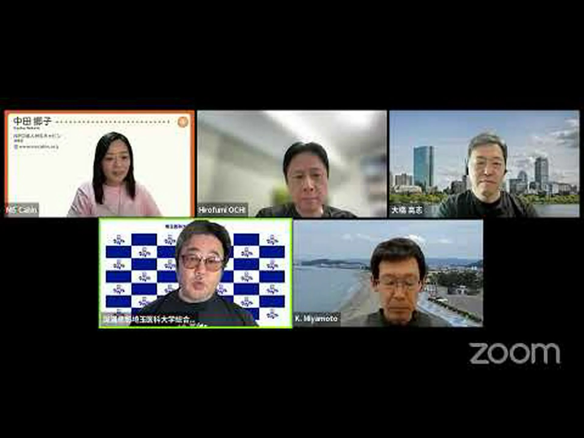 インターフェロンの高用量かつより頻繁な投与により、MS患者の再発を長期間防ぐことができます インターフェロンの高用量かつより頻繁な投与により、MS患者の再発を長期間防ぐことができます