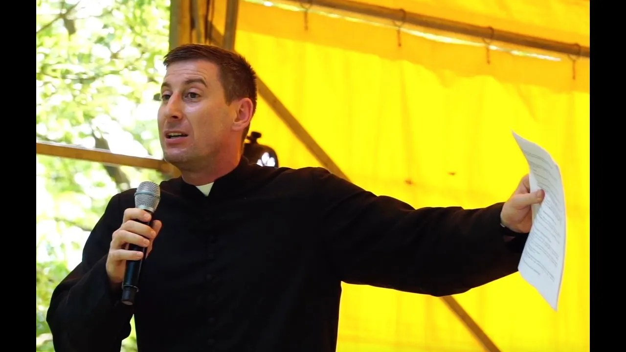 Simon Dávid atya tanúságtétele Pécsett Simon Dávid atya tanúságtétele Pécsett