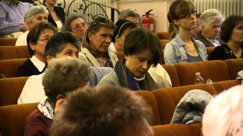 Gabriele Kuby előadása Sümegen Gabriele Kuby előadása Sümegen