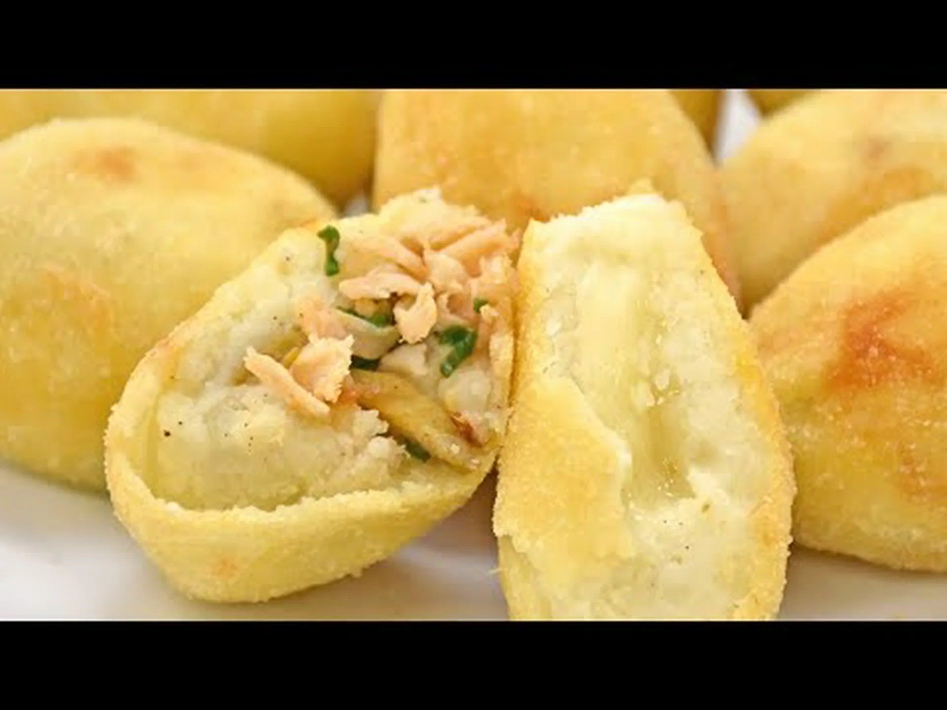 コシーニャのカロリー – 種類、分量、ヒント コシーニャのカロリー – 種類、分量、ヒント