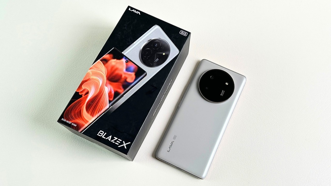 Lava Blaze AMOLED 5G: HP 5G Layar Lengkung Termurah?