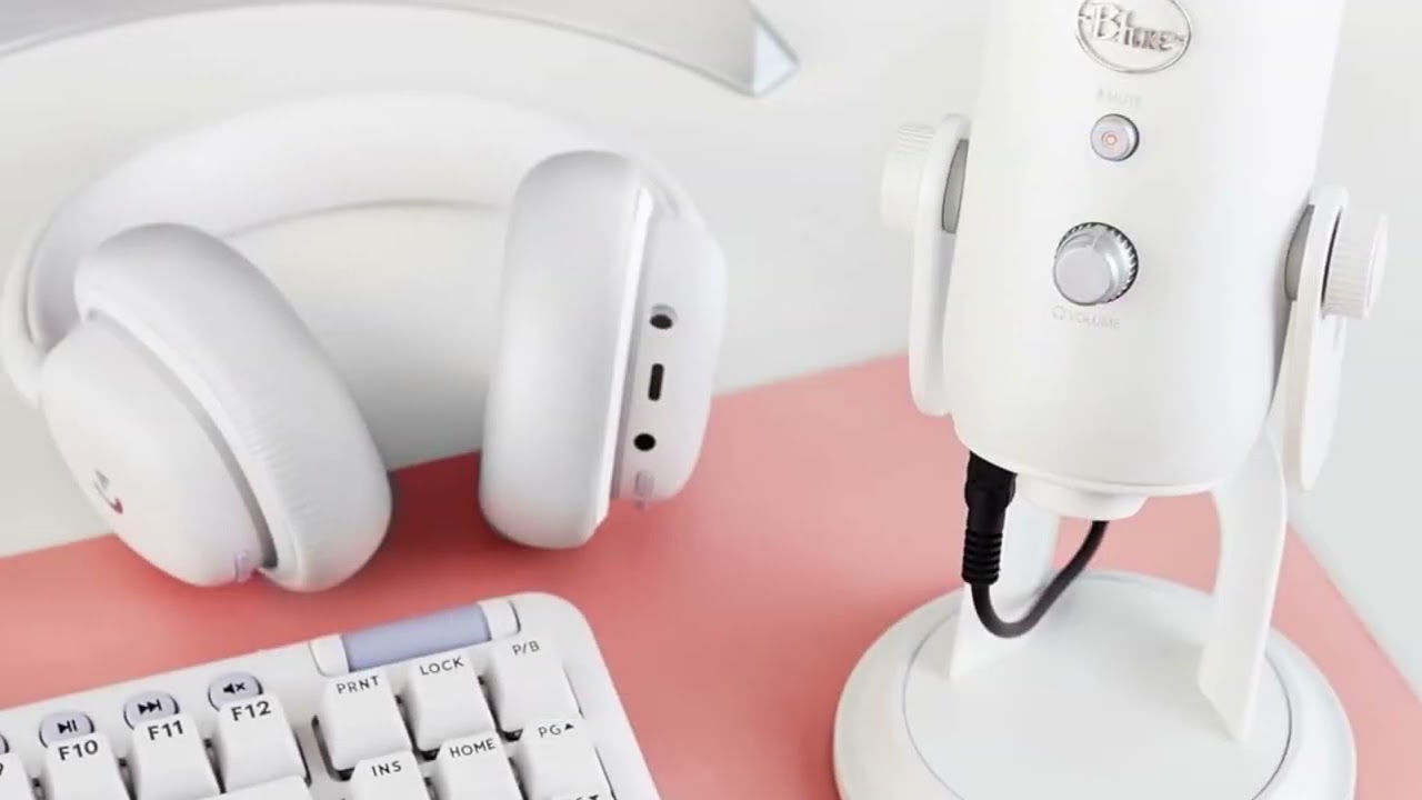 Ulasan Logitech Blue Yeti White Mist dengan Blue VO!CE