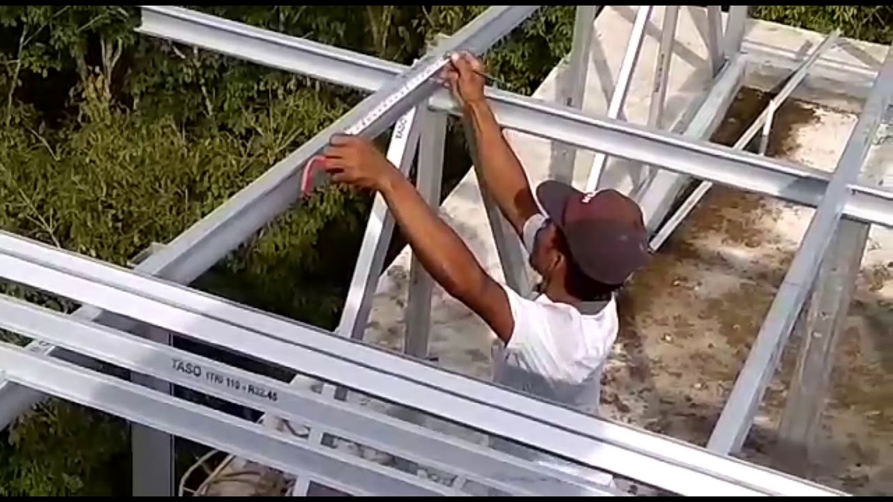 Solusi Konstruksi Modern: Pasang Baja Ringan untuk Bangunan di Jakarta Solusi Konstruksi Modern: Pasang Baja Ringan untuk Bangunan di Jakarta