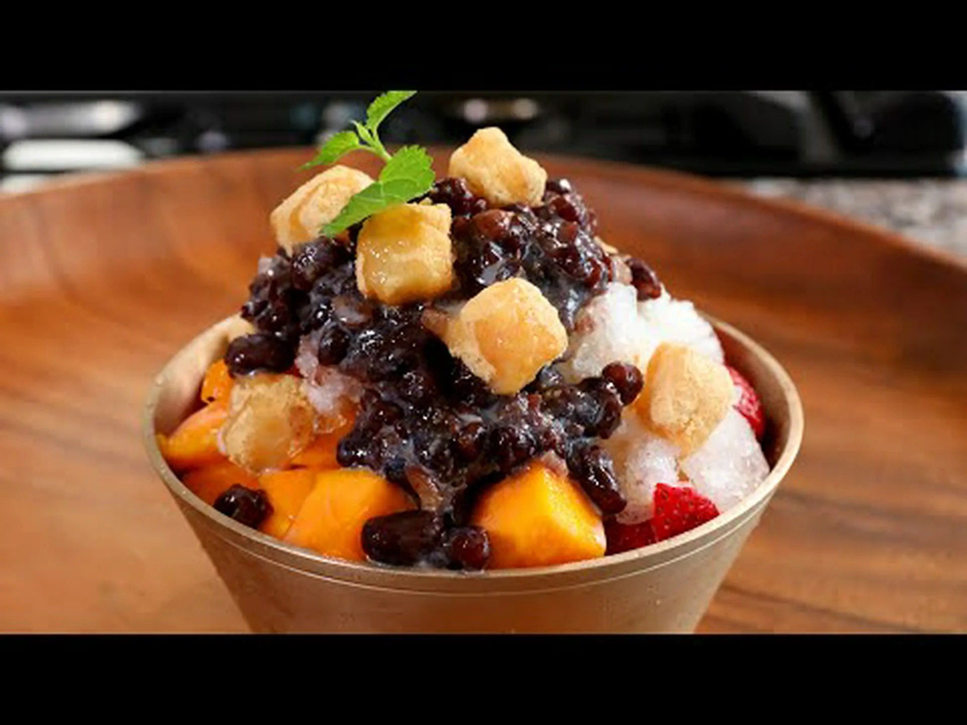Korean shaved ice Bingsu Korean shaved ice Bingsu