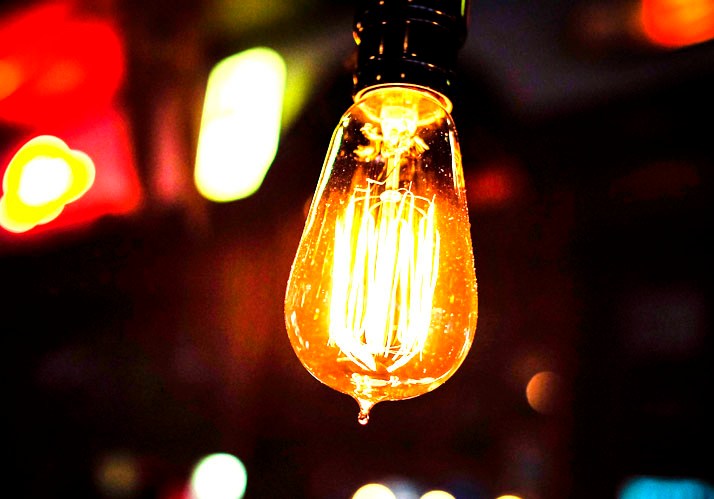 Biologie des Geistesblitzes – Wie wir auf neue Ideen kommen und neugierig bleiben Biologie des Geistesblitzes – Wie wir auf neue Ideen kommen und neugierig bleiben