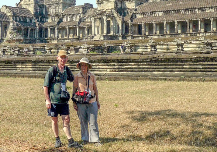 Wie der Umgang mit Neuem glückt – Menschsein als Zusammenspiel von Evolution, Kultur und Persönlichkeit Wie der Umgang mit Neuem glückt – Menschsein als Zusammenspiel von Evolution, Kultur und Persönlichkeit