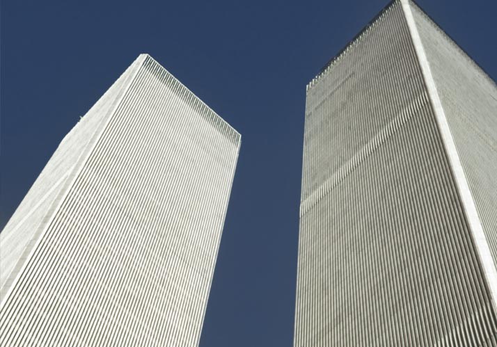 Verschwörungsspinner oder seriöse Aufklärer? Wie man Verschwörungstheorien professionell analysiert Verschwörungsspinner oder seriöse Aufklärer? Wie man Verschwörungstheorien professionell analysiert