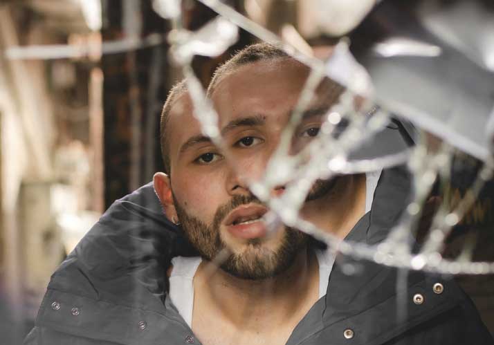 Symposium 2025 | Dissoziative Identitätsstörung: Von der Zerbrechlichkeit des Menschen – die strukturelle Dissoziation als Traumafolgestörung Symposium 2025 | Dissoziative Identitätsstörung: Von der Zerbrechlichkeit des Menschen – die strukturelle Dissoziation als Traumafolgestörung