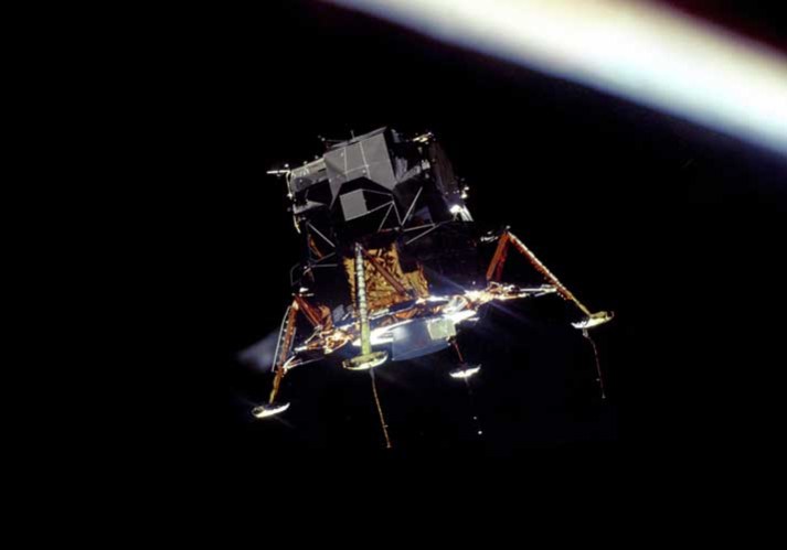 »Capcom: go!« Die Apollo-Missionen zum Mond »Capcom: go!« Die Apollo-Missionen zum Mond