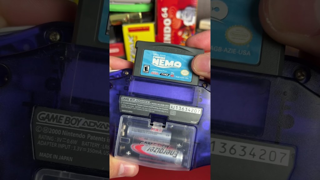Membuka bungkus Gameboy Advance Midnight Blue! Membuka bungkus Gameboy Advance Midnight Blue!