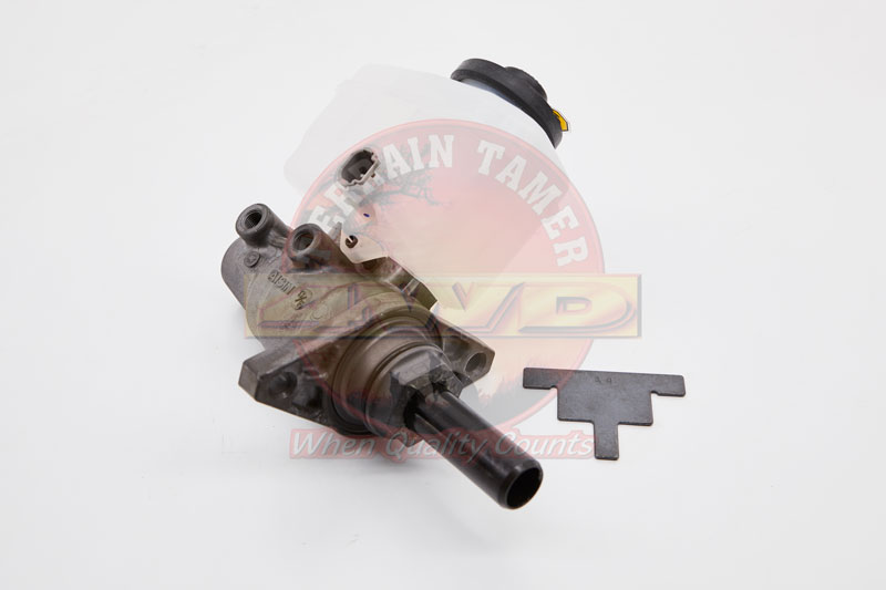 BRAKE MASTER CYLINDER SUITS ABS/VSC/ATC BRAKE MASTER CYLINDER SUITS ABS/VSC/ATC