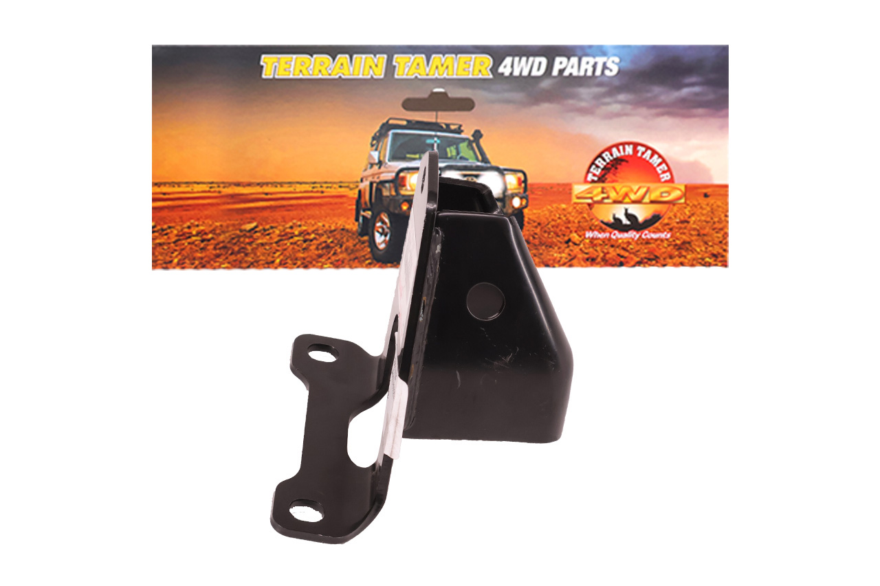 BRACKET FRONT STABILIZER BAR L/H PICK UP BRACKET FRONT STABILIZER BAR L/H PICK UP
