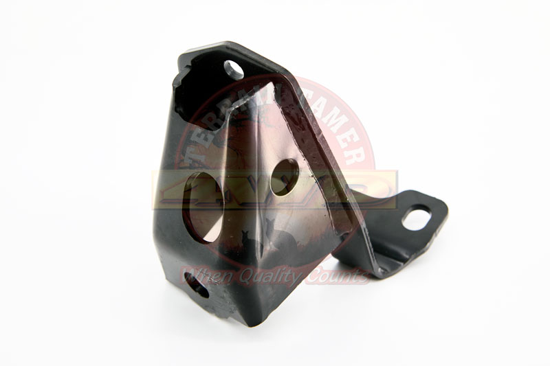 BRACKET STABILIZER BAR FRONT R/H LINK ROD TO CHASSIS BRACKET STABILIZER BAR FRONT R/H LINK ROD TO CHASSIS