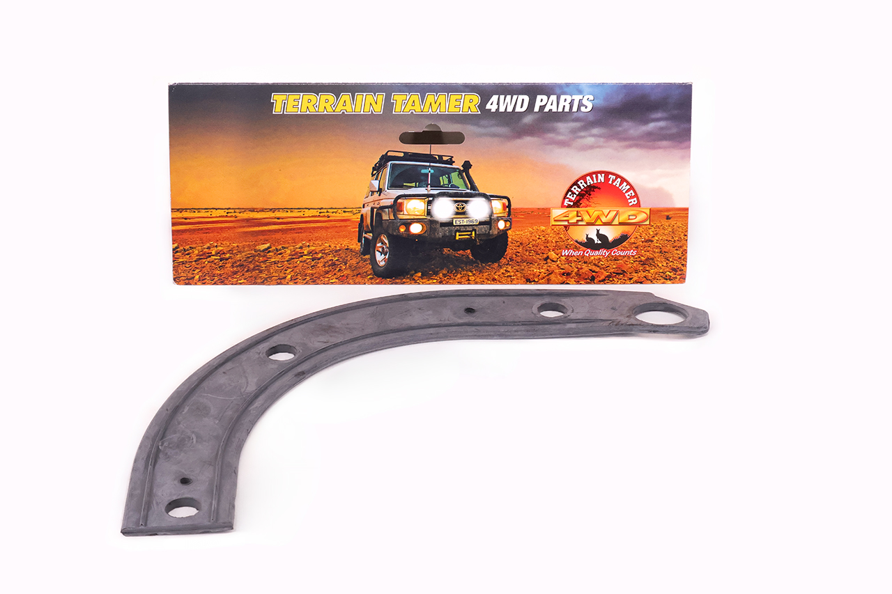 SPACER CAB REAR PANEL R/H SPACER CAB REAR PANEL R/H