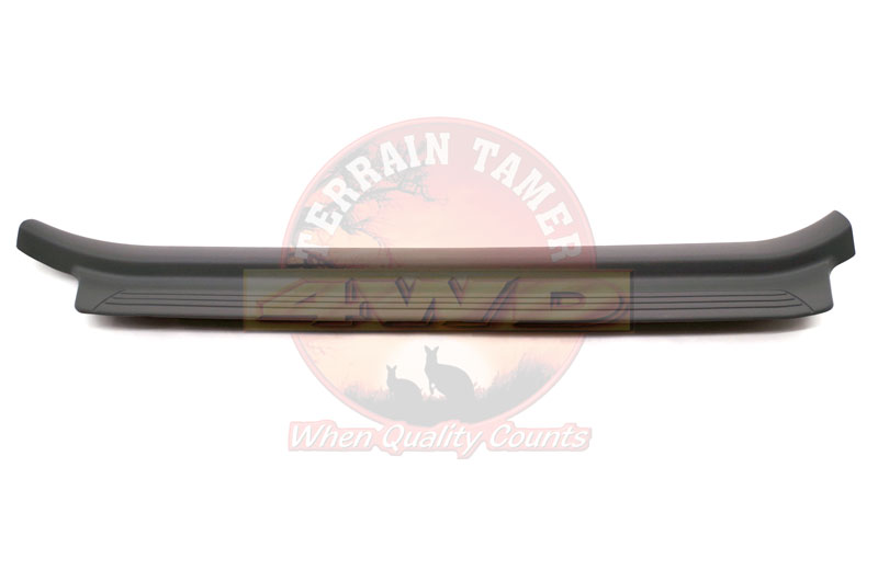 PLATE SCUFF FRONT DOOR R/H STONE TRIM PLATE SCUFF FRONT DOOR R/H STONE TRIM
