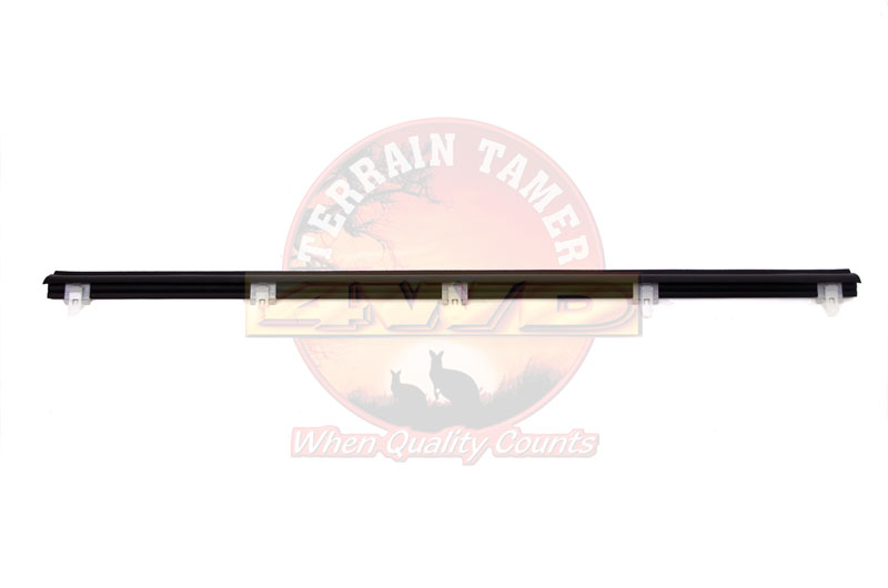WEATHERSTRIP FRONT DOOR GLASS OUTER L/H SUITS WITH 1/4 GLASS WEATHERSTRIP FRONT DOOR GLASS OUTER L/H SUITS WITH 1/4 GLASS