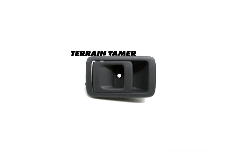 HANDLE FRONT OR REAR DOOR INNER R/H BLUE GREY TRIM DUAL CAB HANDLE FRONT OR REAR DOOR INNER R/H BLUE GREY TRIM DUAL CAB