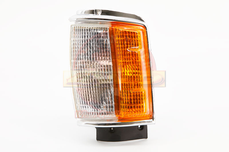 LAMP ASSY FRONT L/H CORNER CHROME RIM TAIWANESE LAMP ASSY FRONT L/H CORNER CHROME RIM TAIWANESE