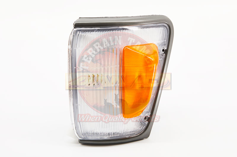 LAMP ASSY FRONT L/H CORNER SILVER GREY THIN RIM TAIWANESE LAMP ASSY FRONT L/H CORNER SILVER GREY THIN RIM TAIWANESE