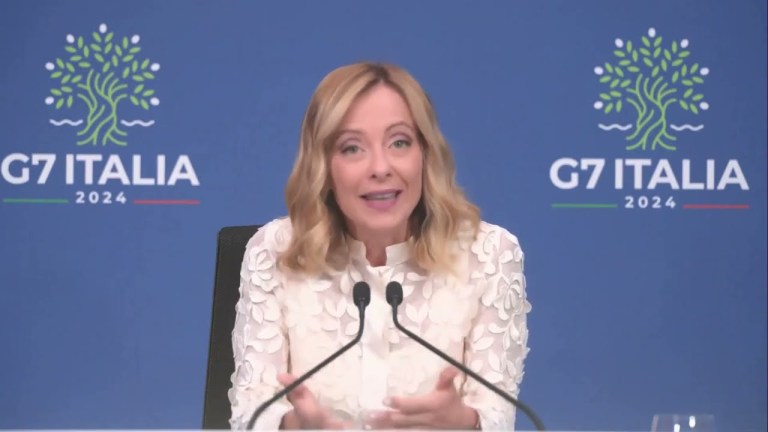 GIORGIA MELONI RIVENDICA LA CENTRALITÀ DELLA POLITICA SULL’INTELLIGENZA ARTIFICIALE GIORGIA MELONI RIVENDICA LA CENTRALITÀ DELLA POLITICA SULL’INTELLIGENZA ARTIFICIALE