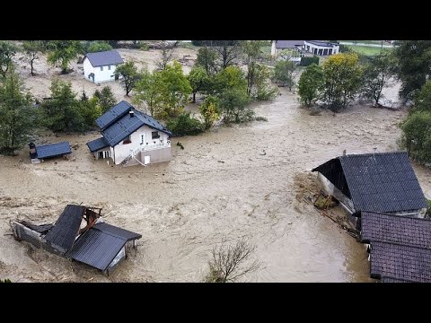 Emergenza maltempo in Bosnia, “diluvio di proporzioni bibliche”: ci sono vittime e dispersi Emergenza maltempo in Bosnia, “diluvio di proporzioni bibliche”: ci sono vittime e dispersi