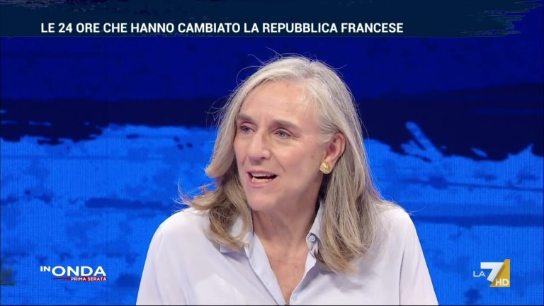 Giovanna Botteri: “I francesi credono nella rivoluzione, nella politica e nel voto. E lo hanno … Giovanna Botteri: “I francesi credono nella rivoluzione, nella politica e nel voto. E lo hanno …