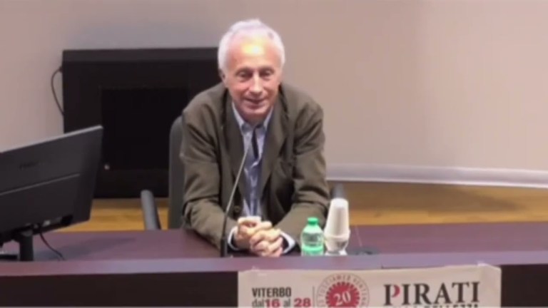 Uno scatenato Marco Travaglio e l’eredità di Berlusconi: “Non si vergognano più di nulla” Uno scatenato Marco Travaglio e l’eredità di Berlusconi: “Non si vergognano più di nulla”