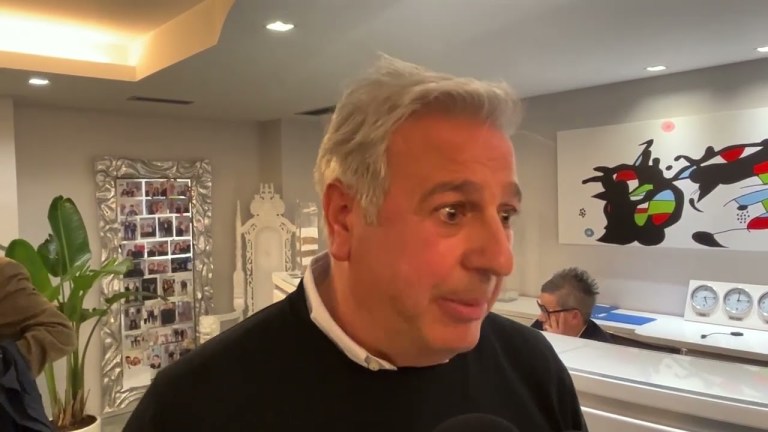 Teramo. Daniele Palumbi entra in Forza Italia:«Se il partito mi candida per le regionali io ci sono» Teramo. Daniele Palumbi entra in Forza Italia:«Se il partito mi candida per le regionali io ci sono»
